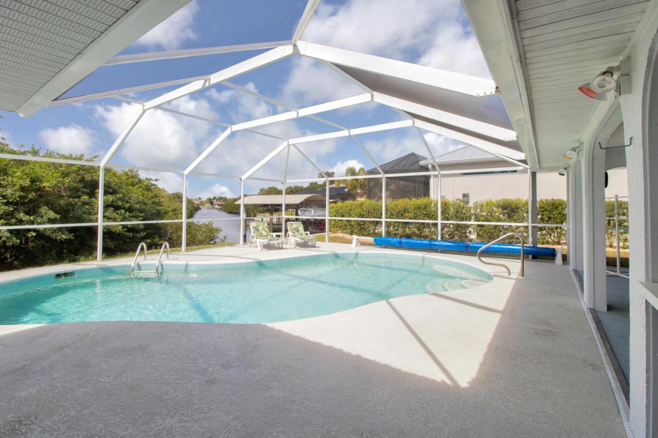 Vila Joseph Port Charlotte Exteriér fotografie