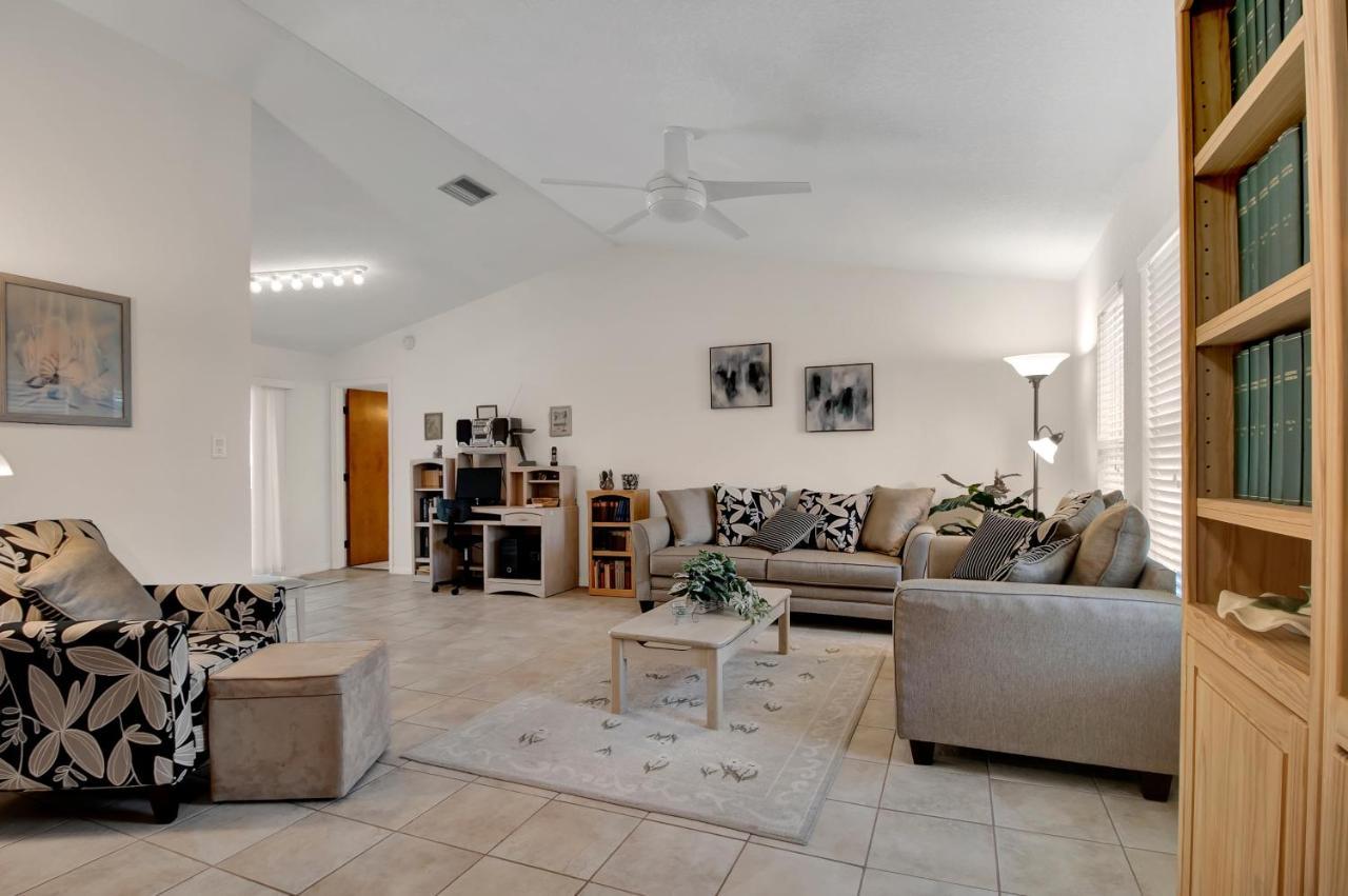 Vila Joseph Port Charlotte Exteriér fotografie